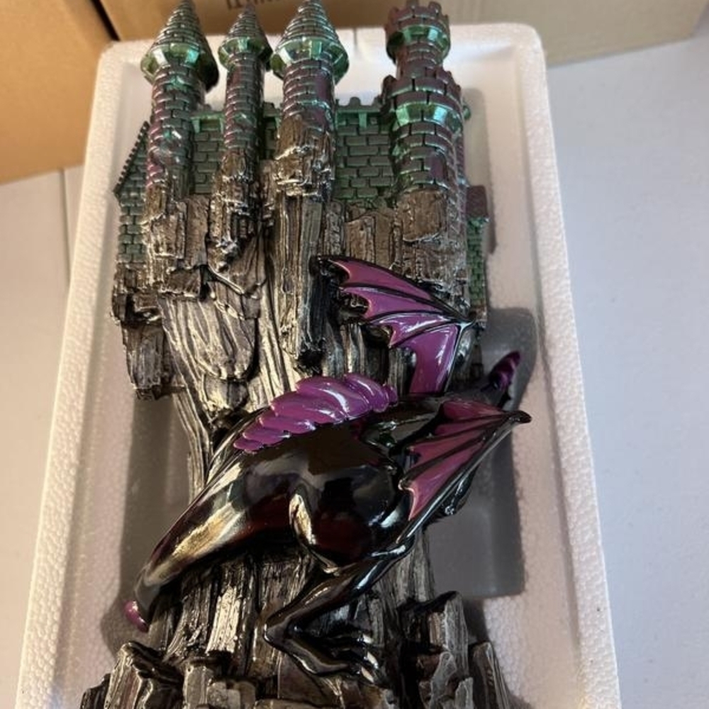 Bath & Body Maleficent Castle 3 Wick Holder - Picture 6 of 13
